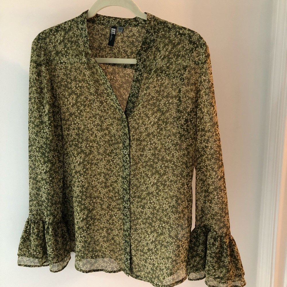 Kut from the Kloth Neli Bell Sleeve Blouse